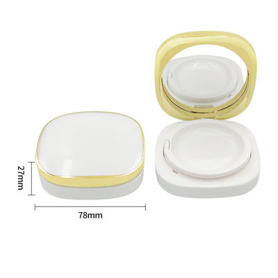 buy Refillable Compact Powder Case for Light To Medium Coverage with Dewy Finish online manufacturer